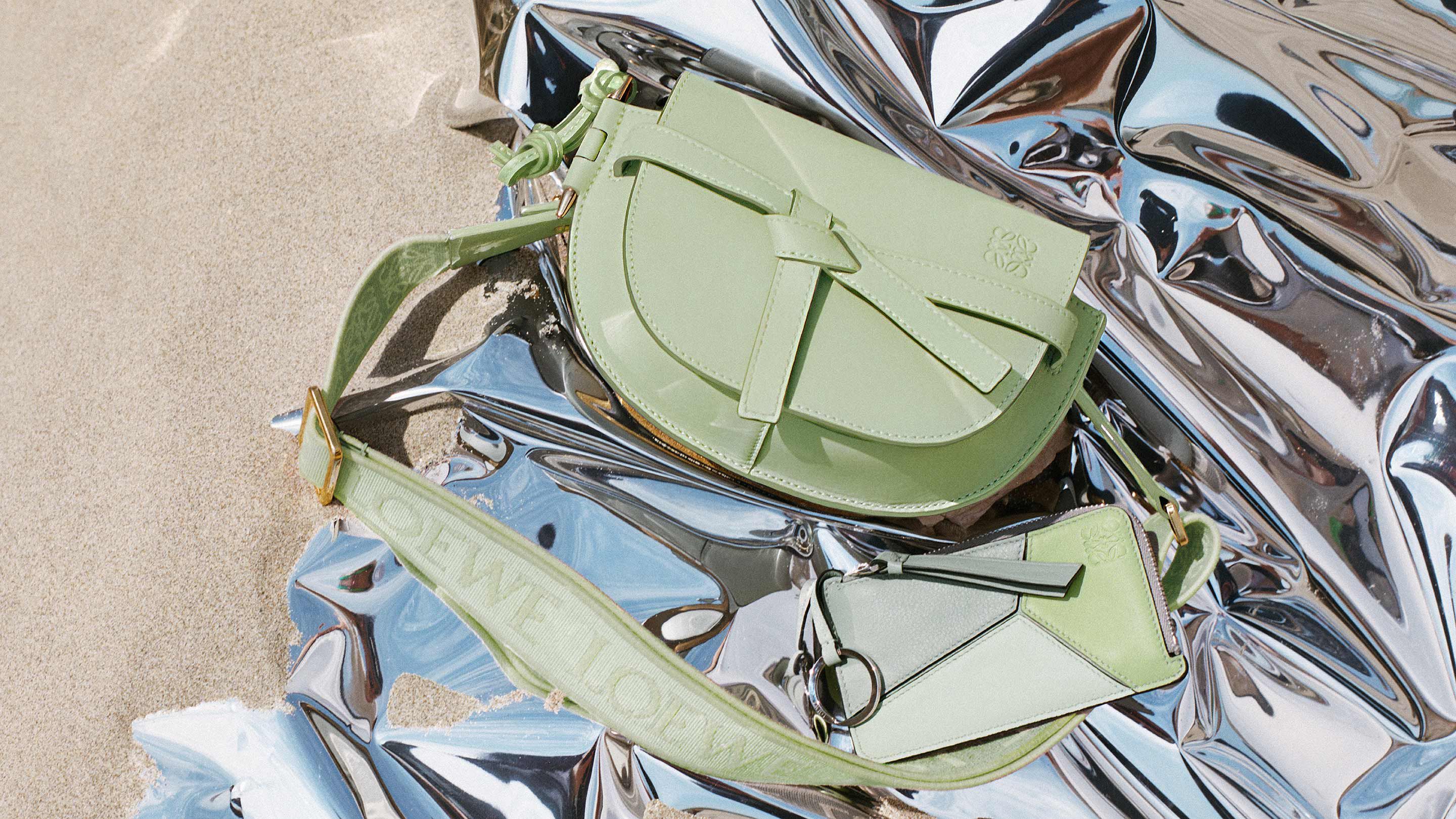 ウィメンズ 高級ゲートバッグ｜コレクション｜ロエベ - LOEWE